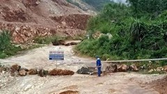 Người phụ nữ bị đất đá vùi lấp, tử vong khi mót quặng thiếc