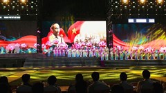 Sâu lắng chương trình nghệ thuật “Hồ Chí Minh - Người là niềm tin tất thắng“