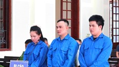 “Xóa nợ” bằng ma túy, nữ nhân viên thẩm mỹ lĩnh 18 năm tù 