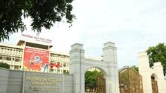 Kỷ luật cảnh cáo 2 cán bộ Trường Đại học Vinh bị tố gạ gẫm nữ sinh