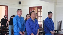 Chồng chưa mãn hạn tù, vợ “nối gót” lĩnh án 20 năm vì buôn ma túy