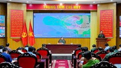 Phó Thủ tướng Trần Hồng Hà kiểm tra điểm sơ tán và tuyến đê xung yếu tại Nghệ An