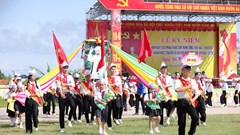 Sôi nổi duyệt nghi thức Đội mừng Tết Độc lập trên quê hương Bác Hồ