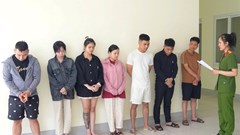 Biến phòng trọ thành quán bar mini, nhóm nam nữ tụ tập “bay lắc“