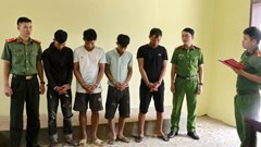 Bắt nhóm 4 đối tượng lợi dụng mưa lũ để trộm cắp tài sản tại Nghệ An