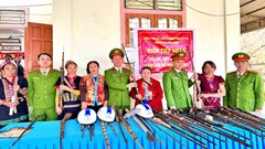 Thu hồi hàng loạt súng tự chế ở các xã miền núi 