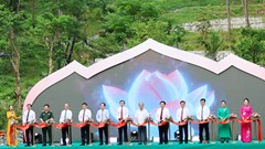 Khánh thành công trình thác 9 tầng tại khu vực mộ bà Hoàng Thị Loan