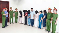 Bóc gỡ đường dây “vẽ bệnh”, lừa dối khách hàng tại phòng khám tư ở Nghệ An