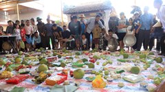 Độc đáo tục lễ “cướp cô hồn” Rằm tháng Bảy 
