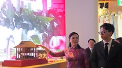 “Chủ tịch Hồ Chí Minh – Biểu tượng của hòa bình và hữu nghị”