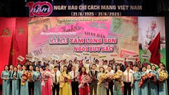Tự hào trang sử vàng 100 năm báo chí cách mạng