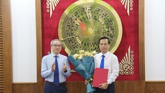 Trao Quyết định nghỉ hưu trước tuổi cho Phó Cục trưởng Cục TTCS&TTĐN