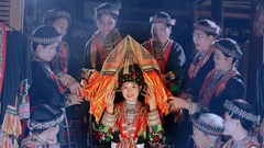 ​Vẻ đẹp nhân văn trong nhịp sống đương đại