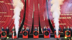 Hội chợ của bản sắc và khát vọng vươn mình