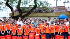 Tạo mọi điều kiện tốt nhất để trẻ em được phát triển toàn diện