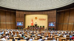 Thêm một ngày làm việc để xem xét, quyết định nhiều nội dung quan trọng