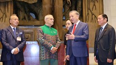 Chủ tịch nước cùng Tổng thống Timor-Leste thăm Bảo tàng Hồ Chí Minh