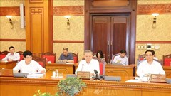 Bộ Chính trị cho ý kiến về dự thảo báo cáo thực hiện Chiến lược phát triển kinh tế-xã hội