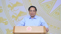 Thủ tướng đề nghị các ngân hàng chia sẻ, hỗ trợ người dân, doanh nghiệp