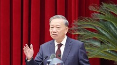 Khẩn trương tham mưu việc tinh gọn bộ máy