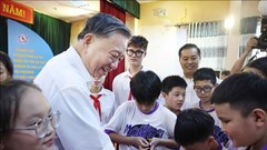 Tổng Bí thư Tô Lâm thăm hai trường học chuyên biệt tại Hà Nội