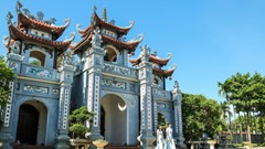 Những đối tượng nào thuộc lĩnh vực văn hoá, xuất bản, du lịch không phải chịu thuế giá trị gia tăng?