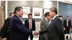 Campuchia-Thái Lan họp báo chung, đồng ý ngừng bắn lập tức và vô điều kiện