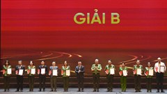 Trao Giải báo chí toàn quốc “Vì an ninh Tổ quốc và bình yên cuộc sống”