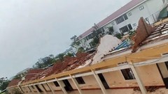 Thủ tướng yêu cầu hoàn thành sửa chữa trường học bị thiệt hại do thiên tai trước 1.9