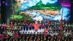 Quy tụ hơn 200 đồng bào đến từ 18 dân tộc