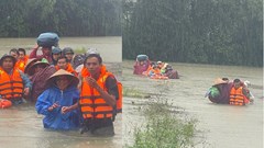 Quyết tâm ứng phó, khắc phục hậu quả thiên tai, bảo vệ, hỗ trợ, giúp đỡ nhân dân