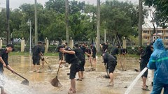 Thủ tướng chỉ đạo khẩn cấp hỗ trợ các địa phương miền Trung khắc phục hậu quả mưa lũ