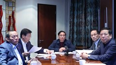 Từ Nam Phi, Thủ tướng chủ trì cuộc họp trực tuyến về ứng phó, khắc phục hậu quả mưa lũ