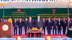 Thủ tướng Việt Nam và Thủ tướng Campuchia dự khai trương cặp cửa khẩu quốc tế Tân Nam - Meun Chey