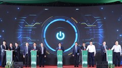 Thủ tướng khánh thành nhà máy điện LNG đầu tiên của Việt Nam 