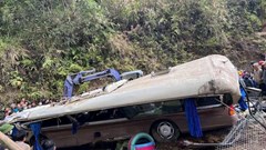 Tỉnh ủy Lào Cai chỉ đạo khắc phục hậu quả vụ tai nạn giao thông làm 9 người tử vỏng, 9 người bị thương 