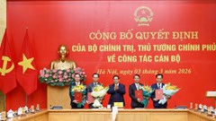 Thủ tướng trao Quyết định điều động, bổ nhiệm lãnh đạo Đảng ủy Chính phủ và 4 bộ, cơ quan