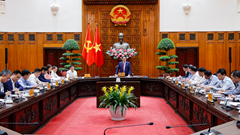 Thủ tướng yêu cầu tổ chức họp báo 5 ngày/lần thông tin tình hình bảo đảm an ninh năng lượng, xăng dầu