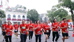 Phó Thủ tướng Phạm Thị Thanh Trà tham gia giải chạy phong trào, lan tỏa thông điệp vì cộng đồng không ma túy