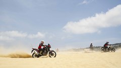 Đến Quy Nhơn, đừng quên trải nghiệm đồi cát bán đảo Phương Mai