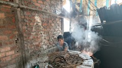 Vùng đất “trăm nghề” ở Bình Định tất bật vào vụ Tết