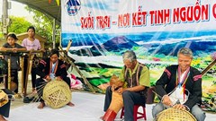 Người Ê Đê giữ gìn nghề đan đát truyền thống