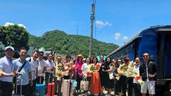 Bình Định thúc đẩy phát triển du lịch bảo đảm tốc độ tăng trưởng kinh tế hai con số