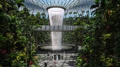 Changi Singapore tiếp tục “soán ngôi” sân bay tốt nhất thế giới năm 2025
