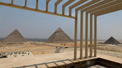 Kim tự tháp vĩ đại Ai Cập hút hồn du khách đến tham quan sau khi cải tạo