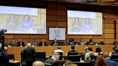 IAEA ra nghị quyết về chương trình hạt nhân của Iran