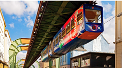 Du lịch tàu 'lộn ngược' mang đến trải nghiệm ngoạn mục cho du khách