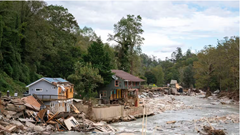 Thách thức đáng lo ngại từ thiên tai và bão lũ bất thường trên toàn cầu