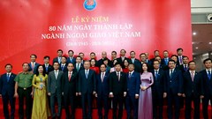 Hành trình của bản lĩnh, trí tuệ và lòng trung thành son sắt với Đảng, với Tổ quốc và Nhân dân