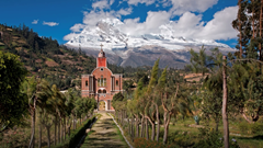 Thị trấn mở ra cánh cửa dẫn đến cuộc phiêu lưu ở dãy Andes